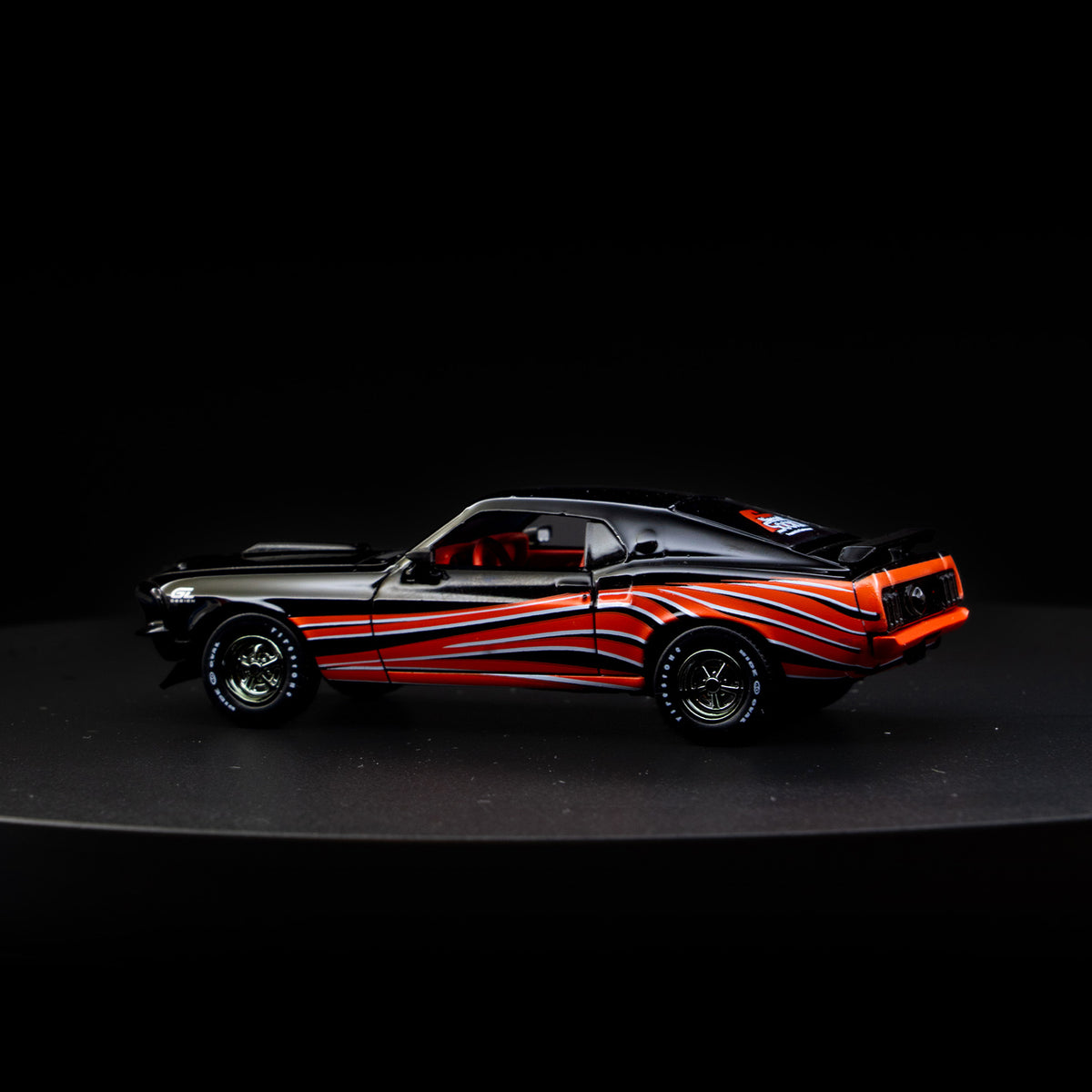 Greenlight x Diecast Social - 1970 Ford Mustang Boss 429