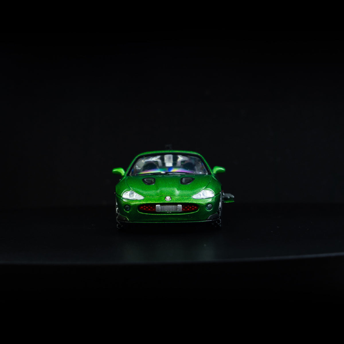 Jaguar XKR 007 Die Another Day