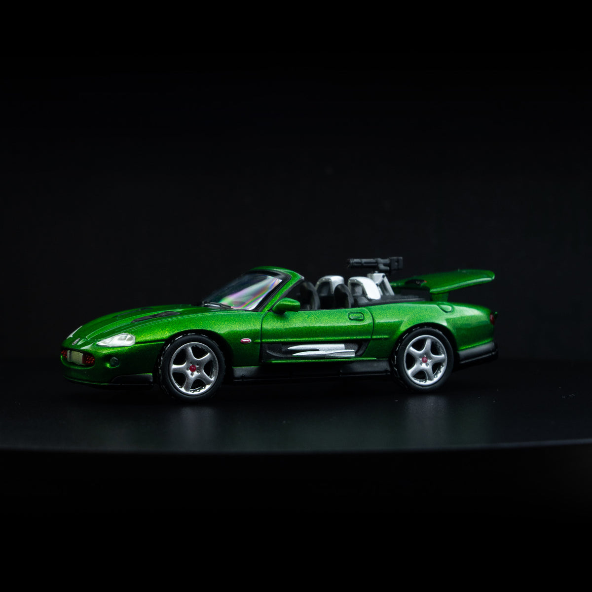 Jaguar XKR 007 Die Another Day