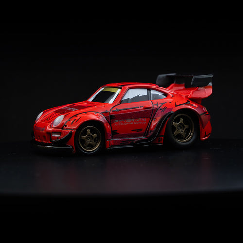 Muscle Machines x Petersen Museum - RWB 993 911 – Diecast Social Exclusive