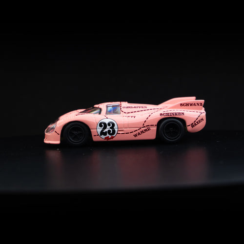 1:64 GT Autos Porsche Pink Pig 917